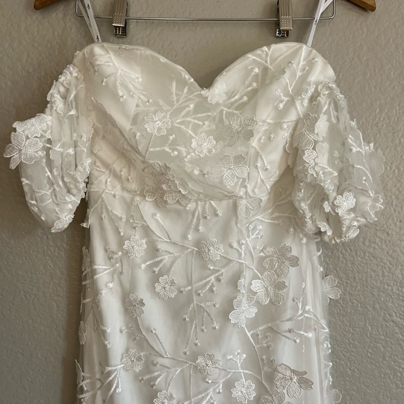 NWOT Lulus Magical Beginnings White 3D Floral Embroidered Maxi Dress - Picture 6 of 9